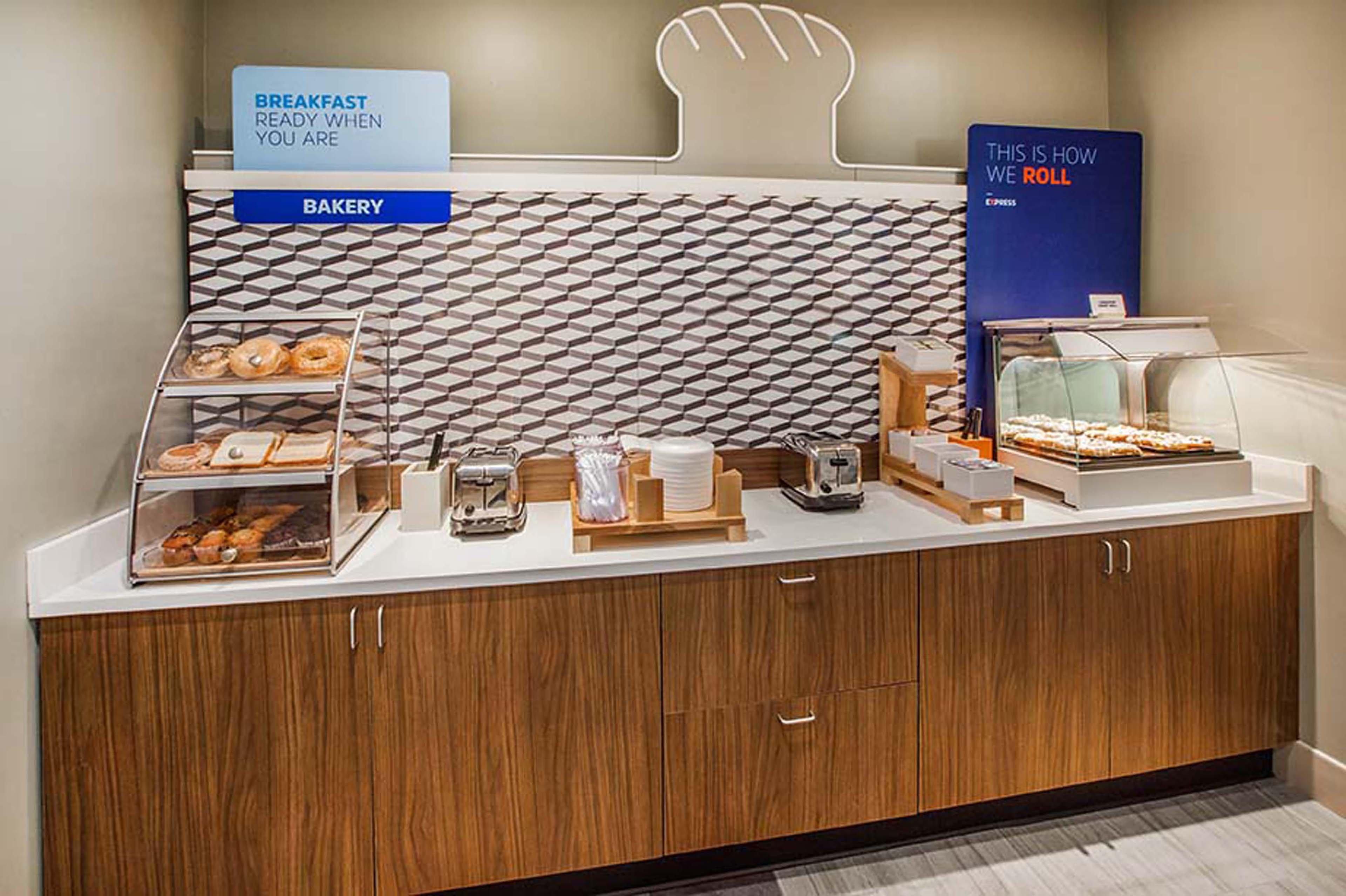 Holiday Inn Express Hotel & Suites Greenville By Ihg Luaran gambar
