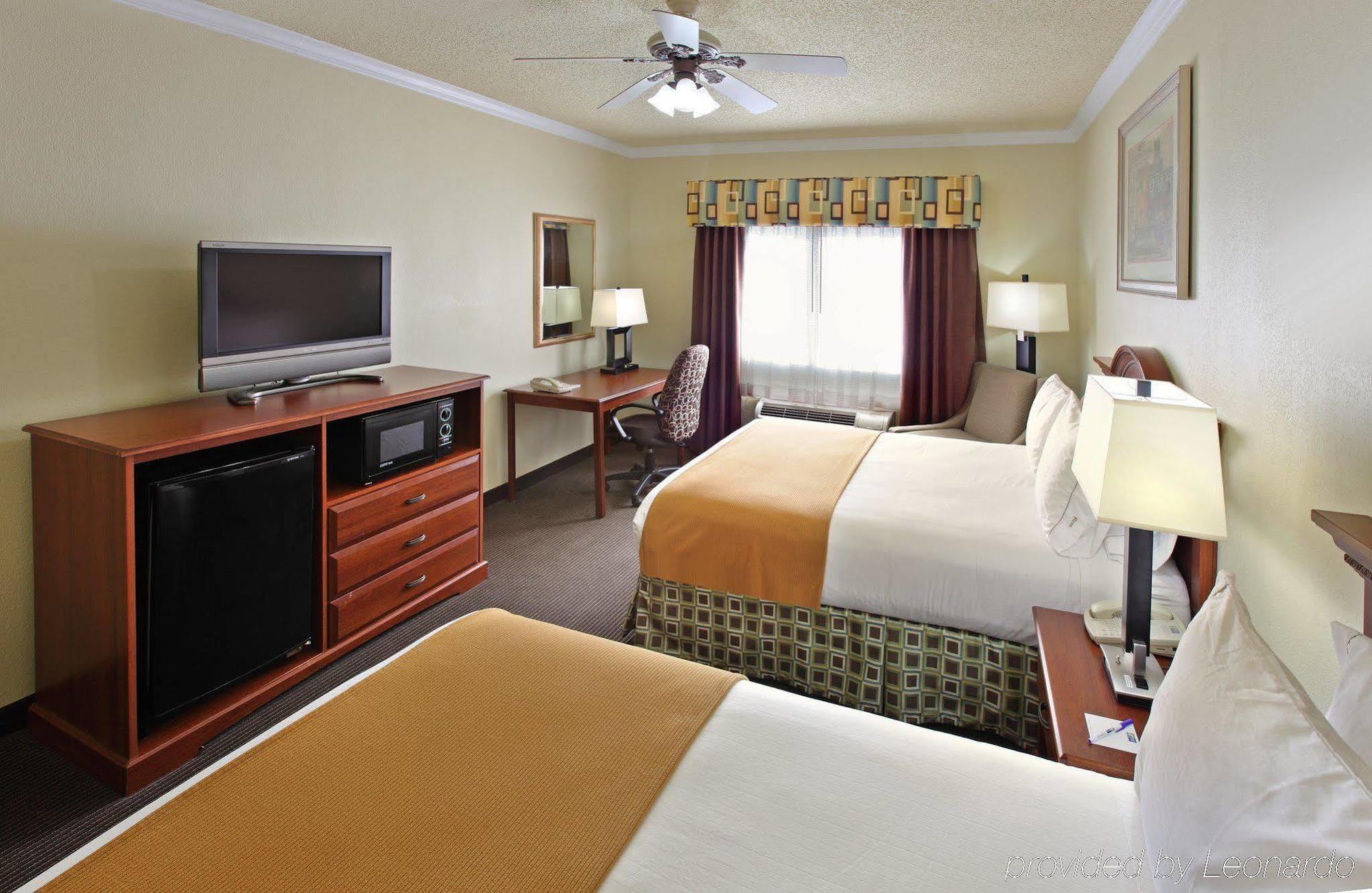 Holiday Inn Express Hotel & Suites Greenville By Ihg Bilik gambar