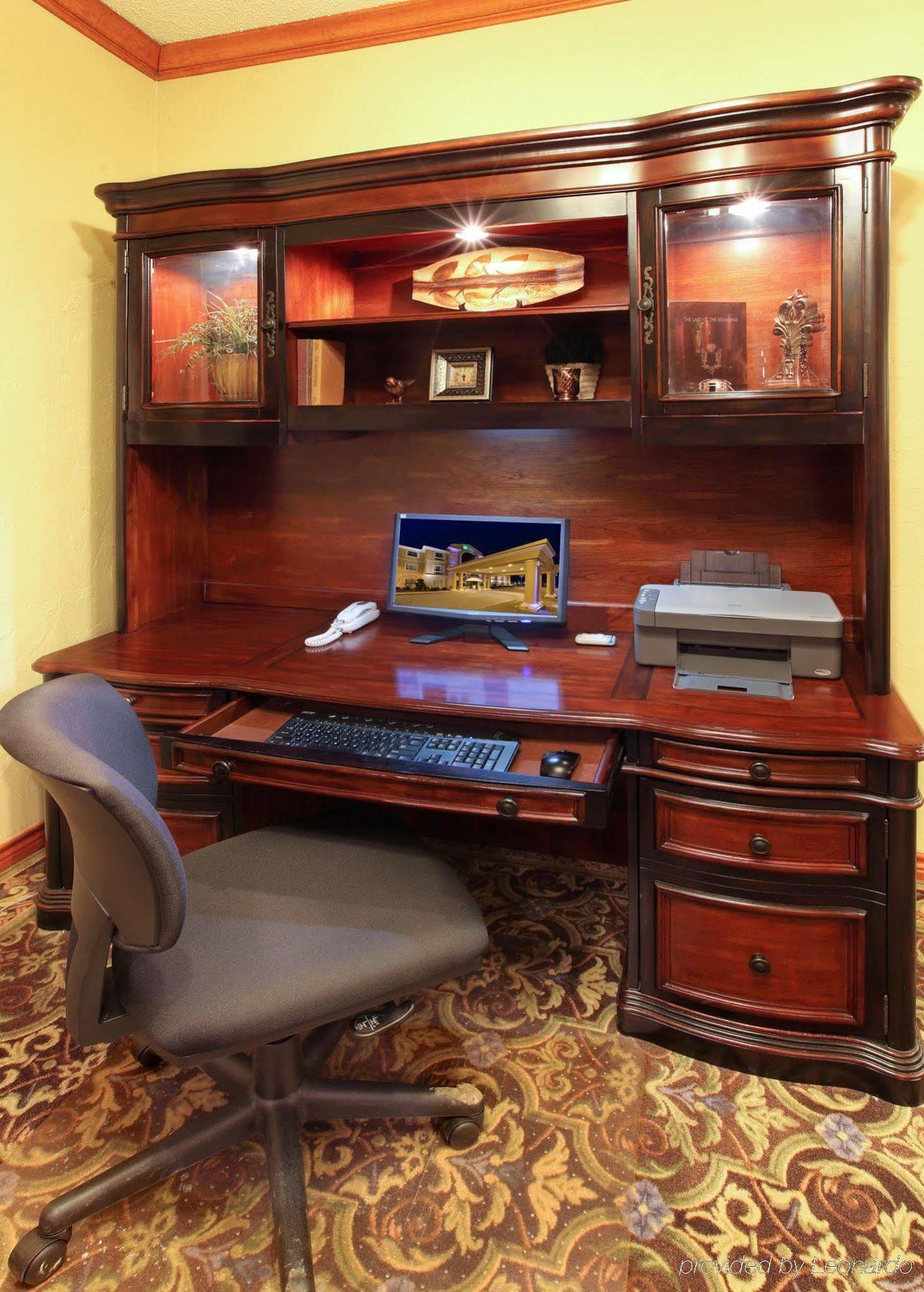 Holiday Inn Express Hotel & Suites Greenville By Ihg Luaran gambar