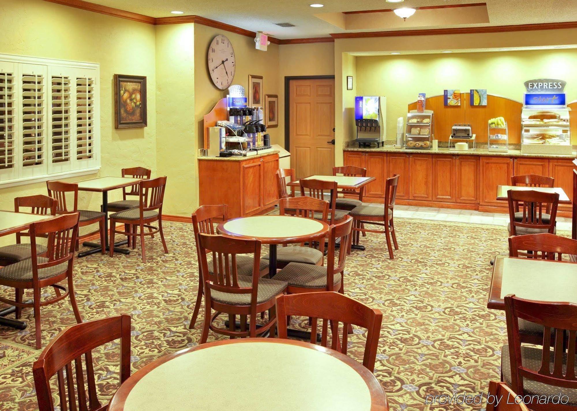 Holiday Inn Express Hotel & Suites Greenville By Ihg Luaran gambar