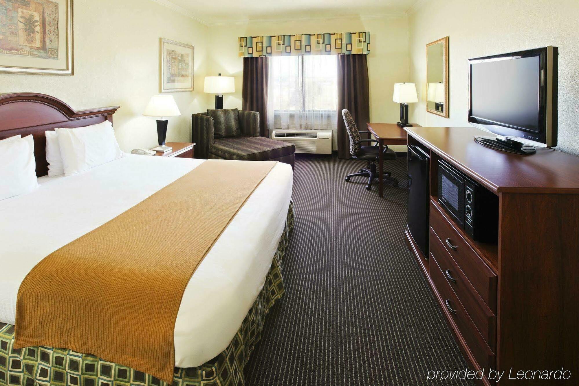 Holiday Inn Express Hotel & Suites Greenville By Ihg Bilik gambar