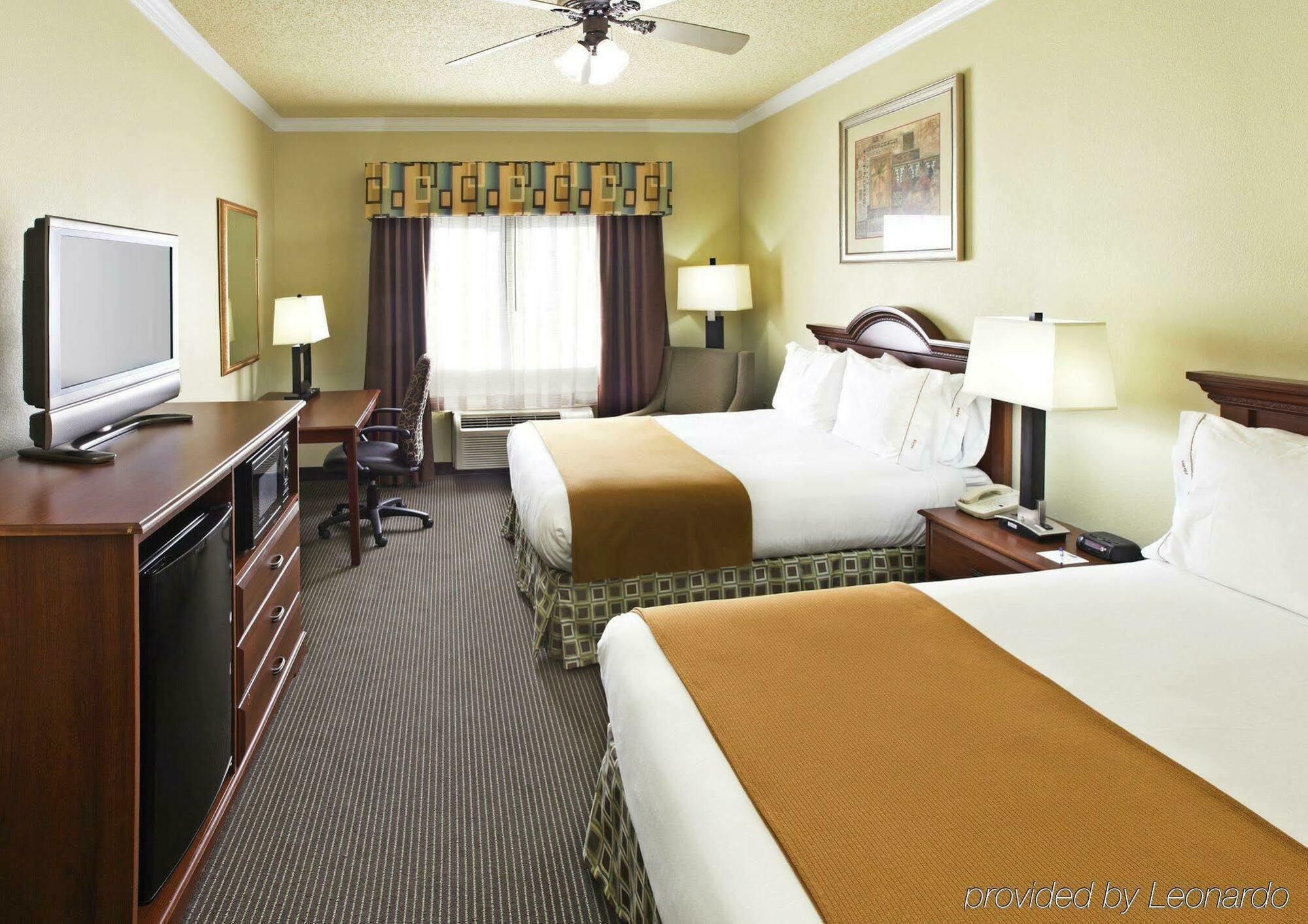 Holiday Inn Express Hotel & Suites Greenville By Ihg Luaran gambar